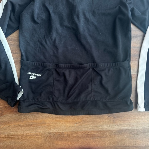 Sugoi Black Quarter Zip Cycling Jacket Size L Athletic Fit Y2K Racer Striped - Picture 6 of 7